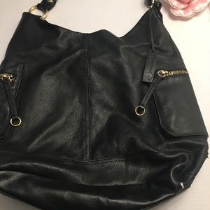 LINEA PELLE Large Leather Bucket/Hobo Bag